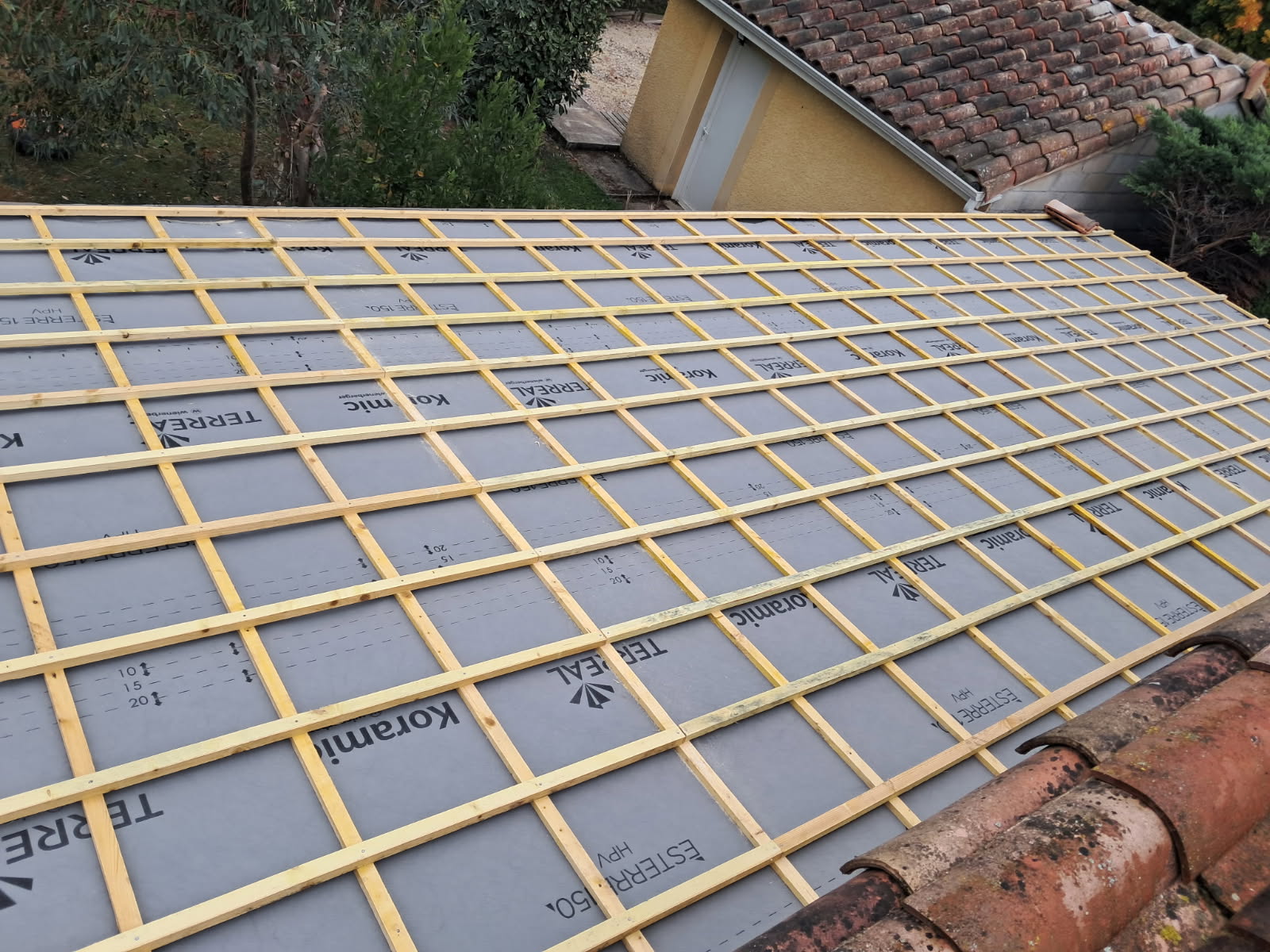 Travaux de toiture pinas 65300